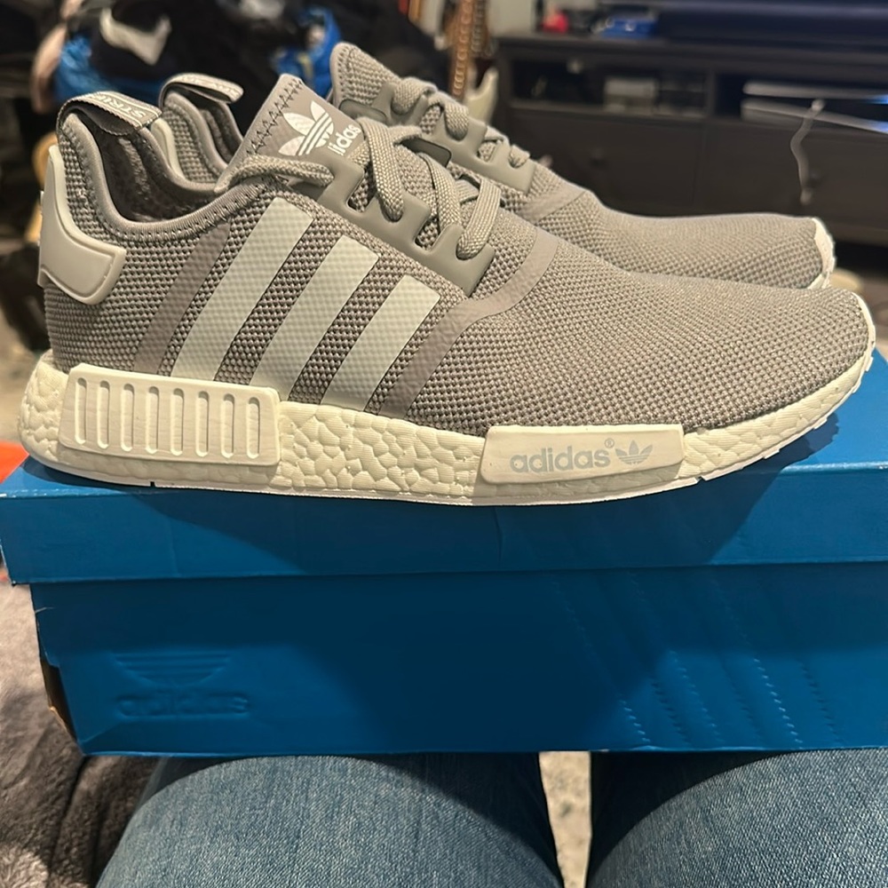 Adidas NMD_R1 Gray/White
